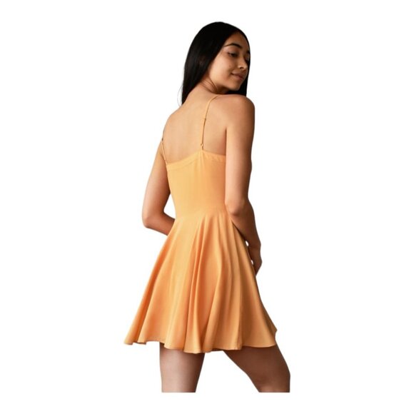 Aritzia  Talula Lipinski Dress - Picture 7 of 7